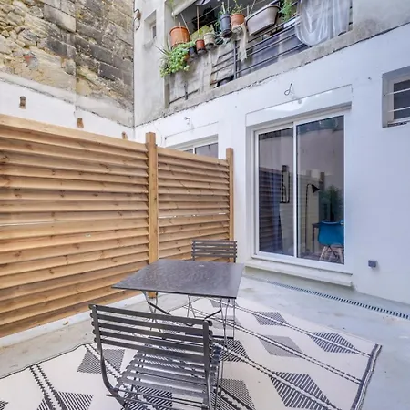 Lovely In Chartrons With Terrace